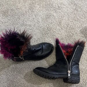 Steve Madden Black Boots with Multicolor Fur